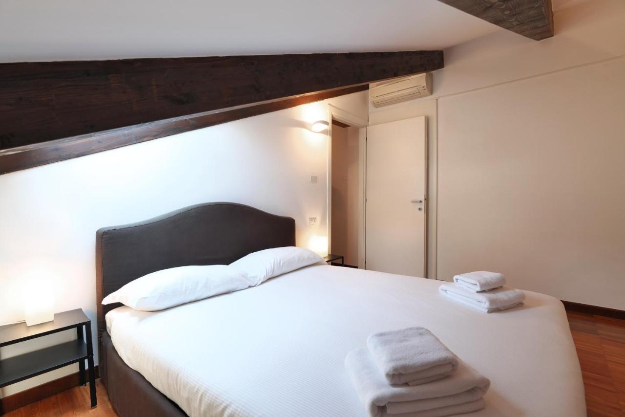 Apartament Primopiano - Alzaia Mediolan Zewnętrze zdjęcie